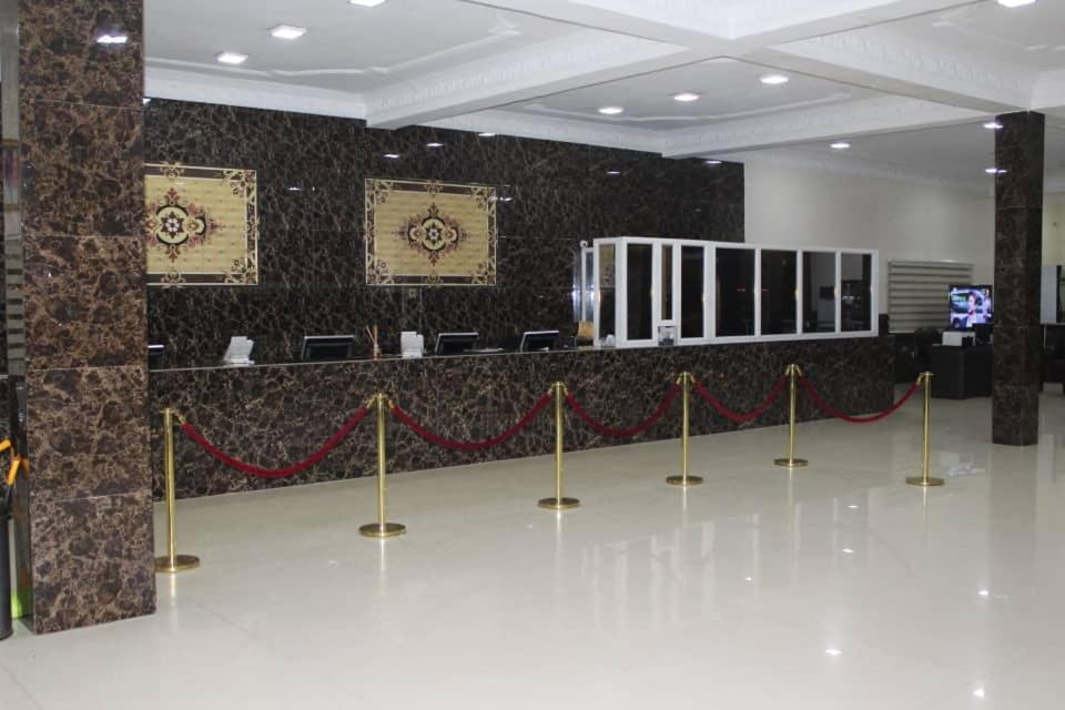 Hotel Tahir Guest Palace à Kano Extérieur photo